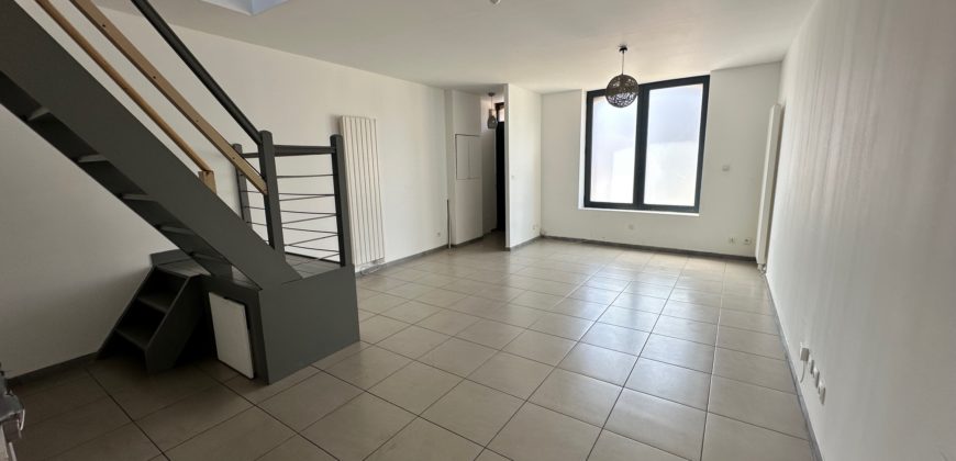 VENTE MAISON 4 CHAMBRES – TERRASSE ET JARDIN