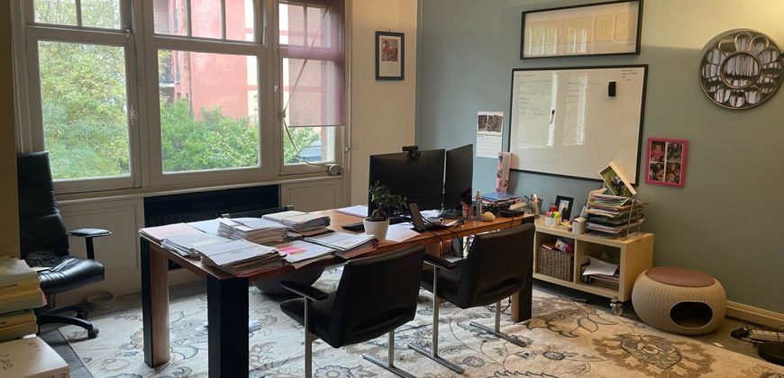Hôtel Particulier 14 pièces – 330 M² – garage jardin