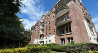 VENTE APPARTEMENT DUPLEX – DERNIER ETAGE – 3 CHAMBRES – BALCON ET PARKING