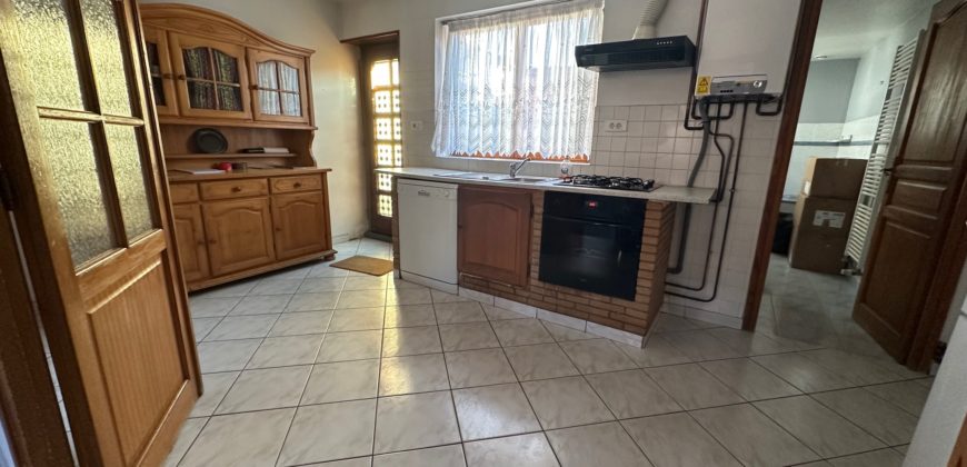VENTE MAISON LILLE – 3 chambres possible 4 – cour