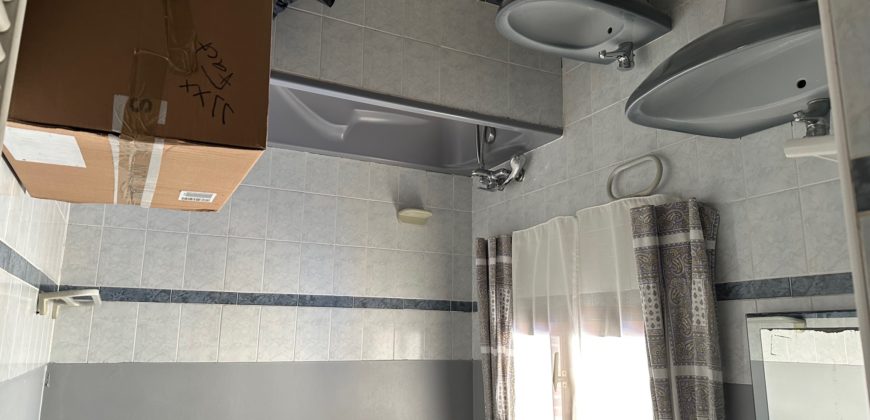 VENTE MAISON LILLE – 3 chambres possible 4 – cour