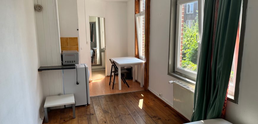 A louer – Rue d’Artois – Studio de 20 m²