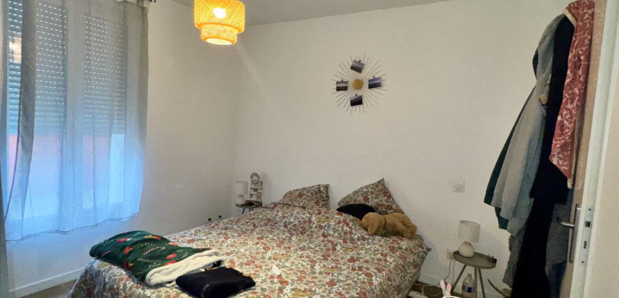 Appartement T2 avec jardin privatif, parking – Résidence récente – Lille