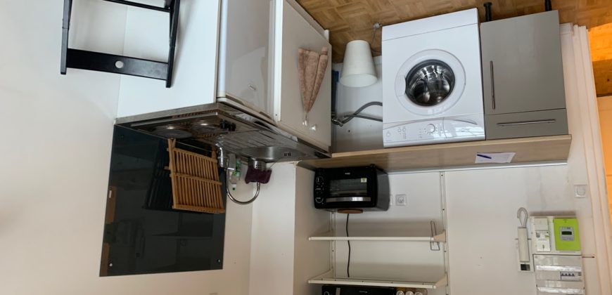 À louer – Studio en duplex – Rue de Loos