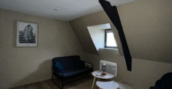 À louer – T2 meublé au dernier étage – Vieux Valenciennes