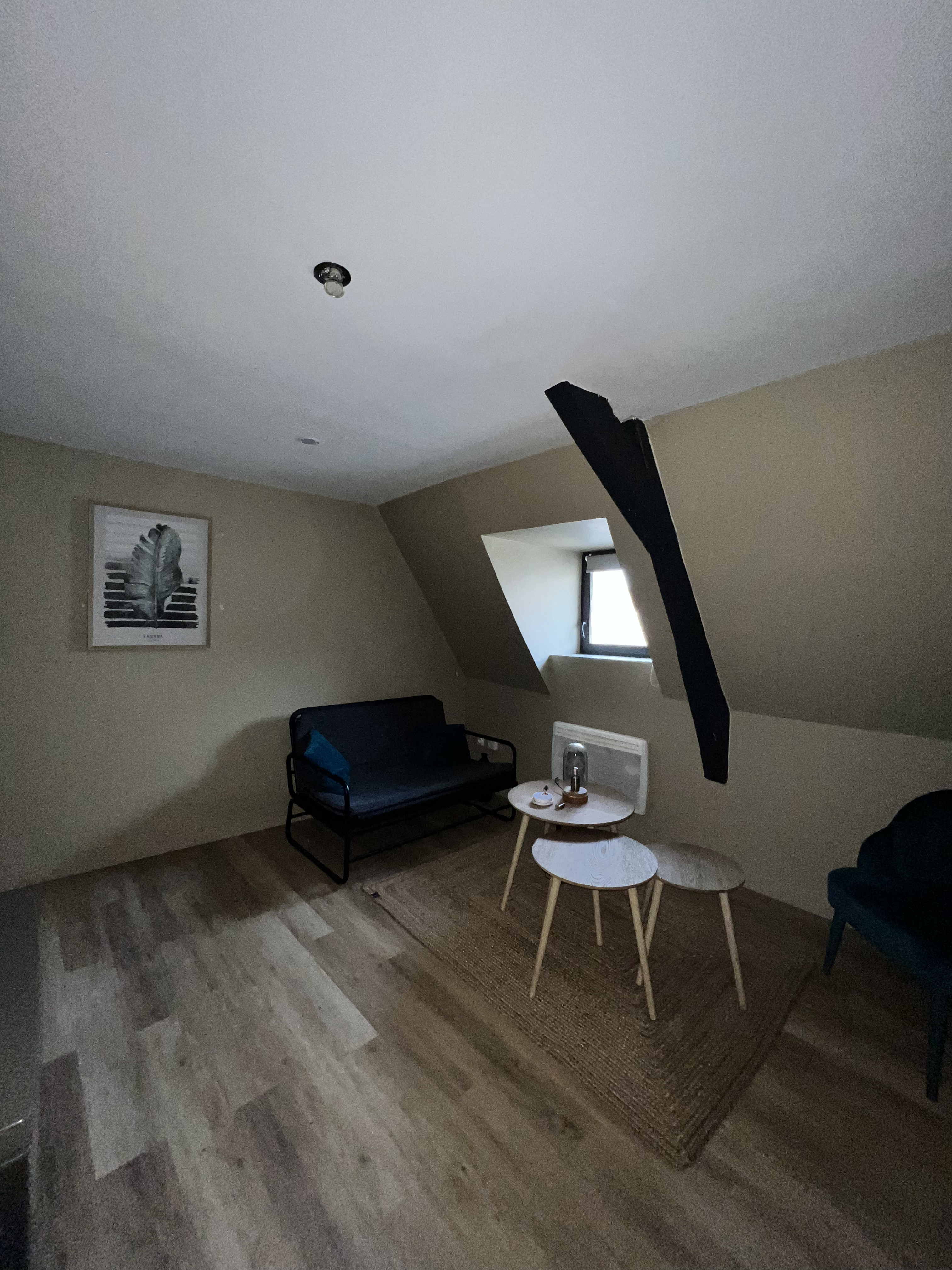 À louer – T2 meublé au dernier étage – Vieux Valenciennes